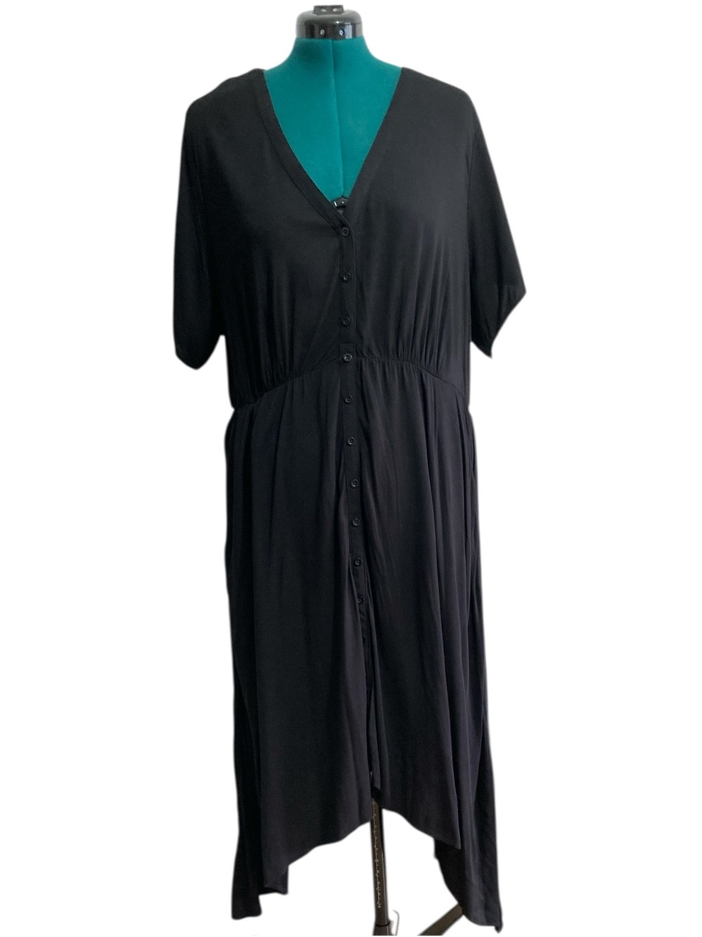 Torrid Sharkbite Hem Button Down Short Sleeve Shirtdress